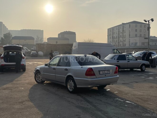 Mercedes C 180 1993, 385,000 km - 1.8 л - Bakı