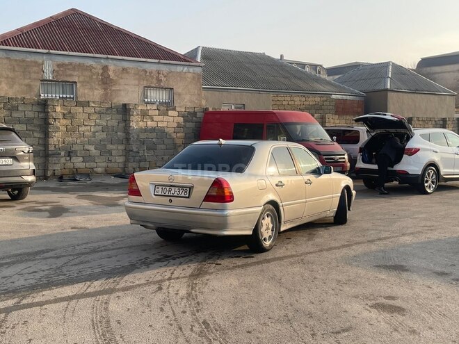 Mercedes C 180 1993, 385,000 km - 1.8 л - Bakı