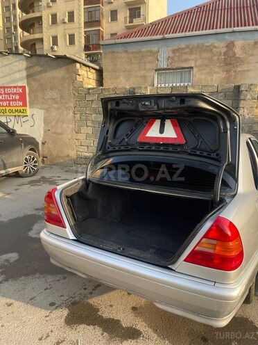 Mercedes C 180 1993, 385,000 km - 1.8 л - Bakı
