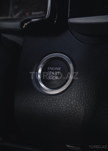 Toyota Camry-11