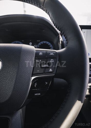 Toyota Camry-9