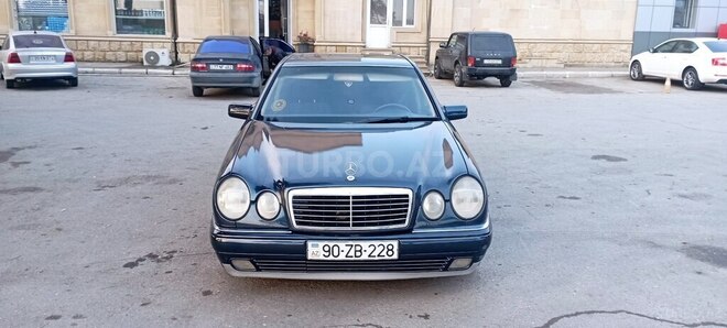 Mercedes E 230 1996, 480,000 km - 2.3 l - Bakı