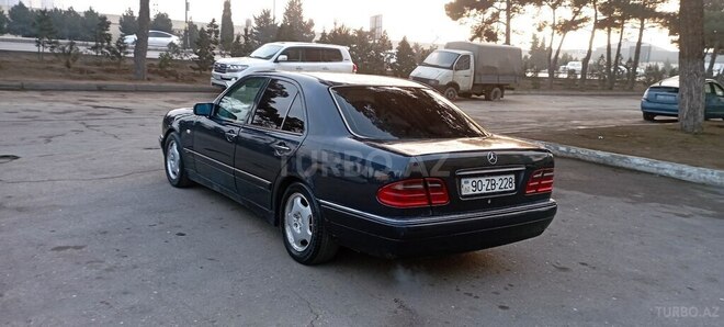 Mercedes E 230 1996, 480,000 km - 2.3 l - Bakı
