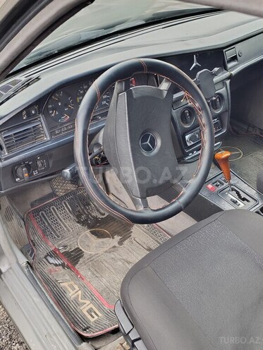 Mercedes 190 1992, 200,000 km - 2.0 л - Bakı