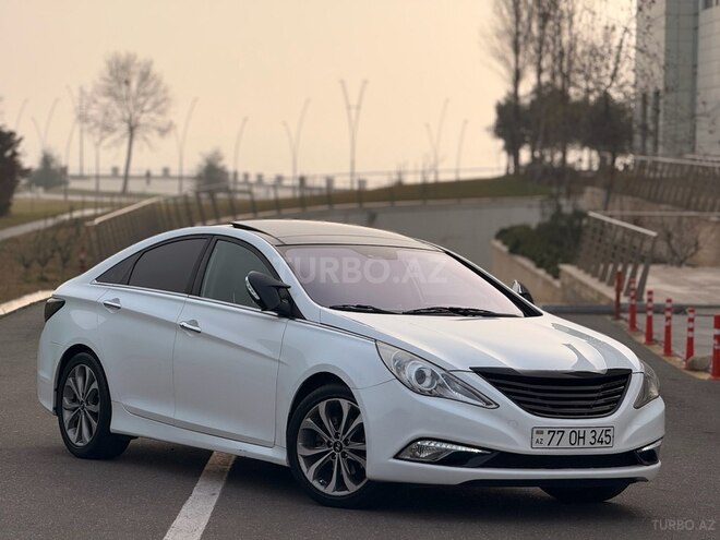 Hyundai Sonata-1