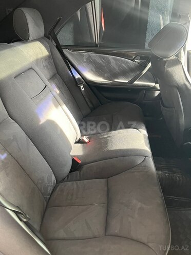 Mercedes E 230 1996, 427,900 km - 2.3 l - Tovuz