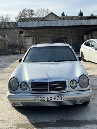 Mercedes E 230 1996, 427,900 km - 2.3 l - Tovuz