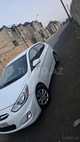 Hyundai Accent 2016, 172,000 km - 1.6 l - Bakı