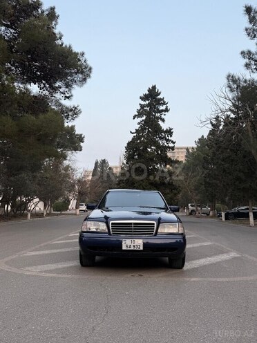 Mercedes C 200-2