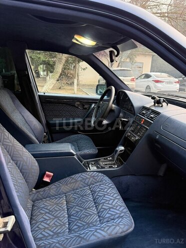 Mercedes C 200-10