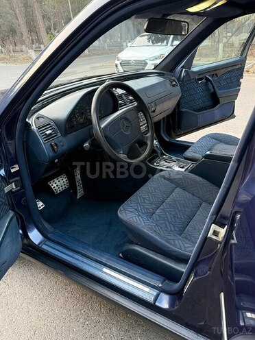 Mercedes C 200-12