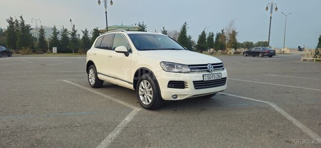 Volkswagen Touareg 2010, 284,226 km - 3.6 л - Sumqayıt