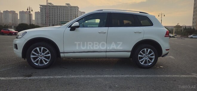 Volkswagen Touareg 2010, 284,226 km - 3.6 л - Sumqayıt