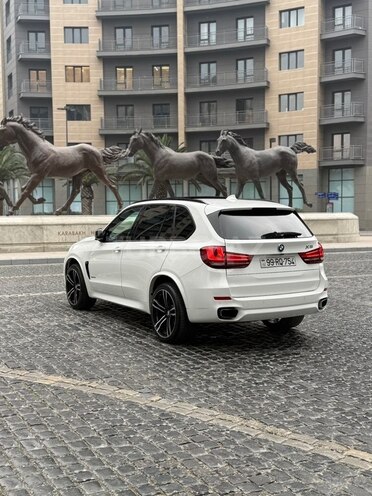 BMW X5 2014, 171,073 km - 3.0 l - Babək