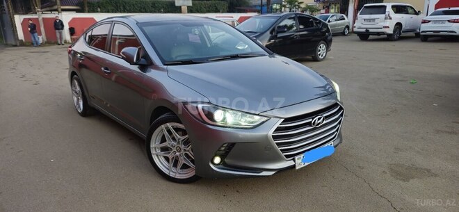 Hyundai Avante 2015, 264,500 km - 1.6 л - Bakı