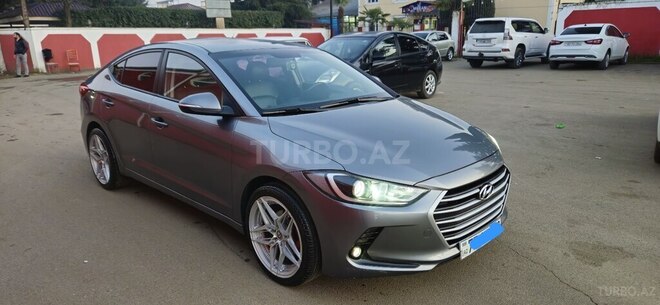 Hyundai Avante 2015, 264,500 km - 1.6 л - Bakı