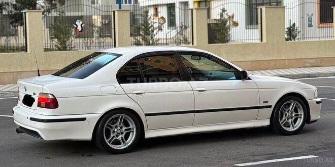BMW 525 2001, 254,800 km - 2.5 l - Bakı
