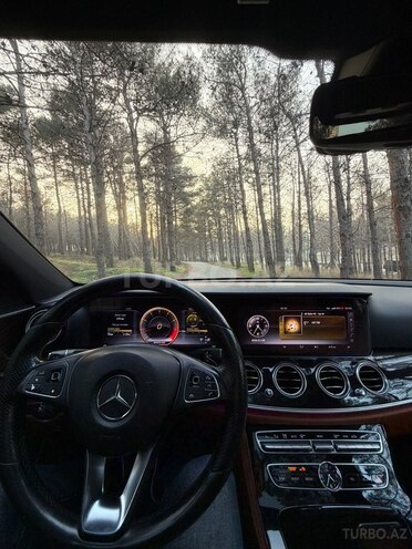 Mercedes E 300 2017, 208,000 km - 2.0 л - Bakı