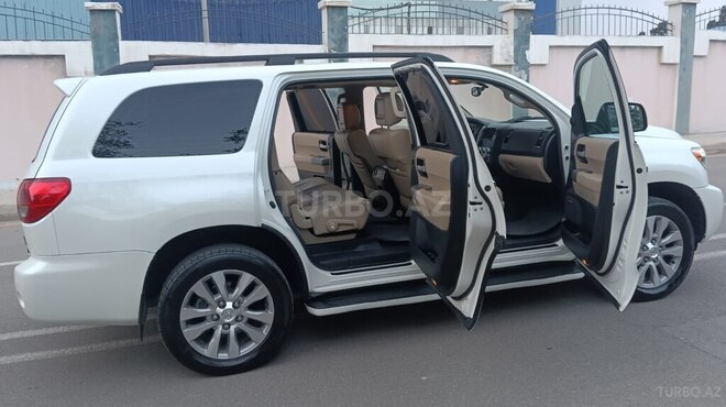 Toyota Sequoia 2013, 236,000 km - 5.7 l - Bakı
