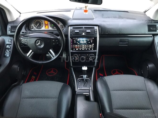Mercedes B 180 2009, 181,000 km - 1.7 l - Sumqayıt