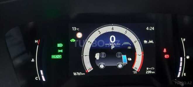 Toyota Corolla Cross 2024, 16,771 km - 2.0 l - Bakı