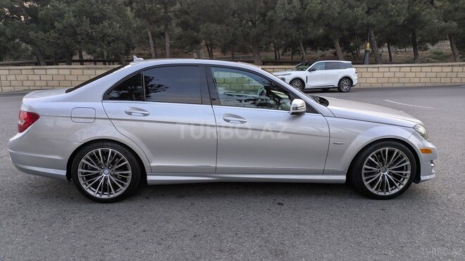 Mercedes C 250 2011, 260,000 km - 1.8 l - Bakı