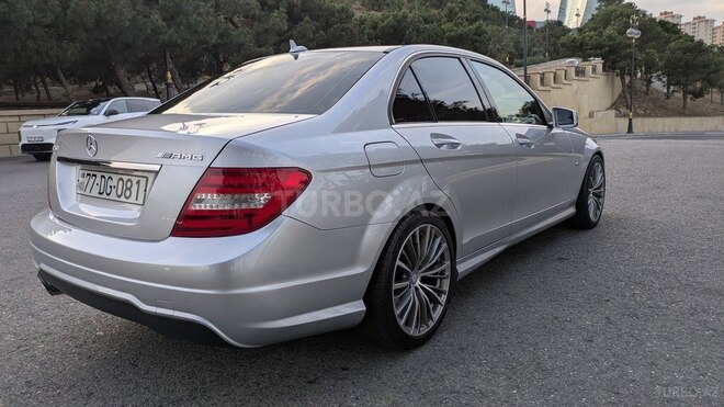 Mercedes C 250 2011, 260,000 km - 1.8 l - Bakı