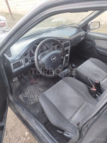 Daewoo Nexia 2011, 380,000 km - 1.5 l - Quba