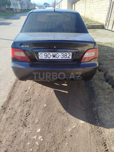 Daewoo Nexia 2011, 380,000 km - 1.5 l - Quba