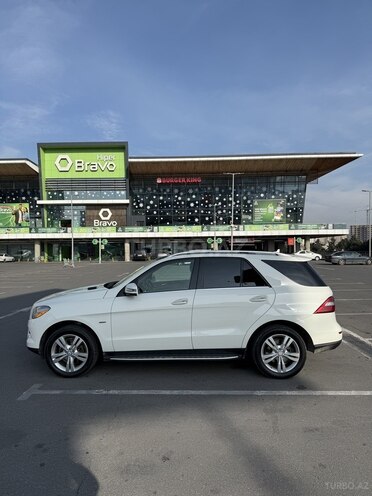 Mercedes ML 350 4MATIC 2011, 207,000 km - 3.5 l - Bakı