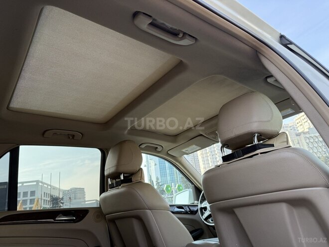 Mercedes ML 350 4MATIC 2011, 207,000 km - 3.5 l - Bakı