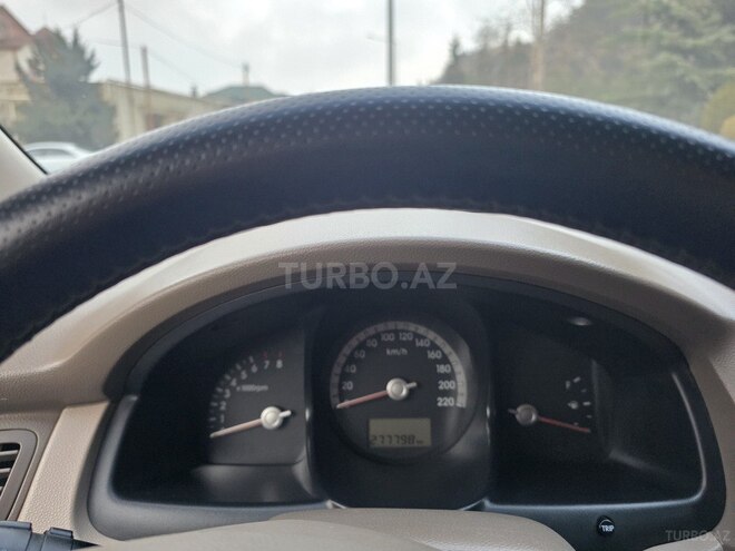 Kia Sportage 2008, 278,000 km - 2.0 l - Bakı