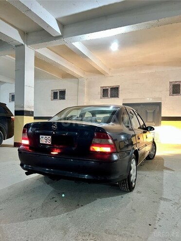 Opel Vectra 1997, 300,000 km - 1.8 l - Bakı