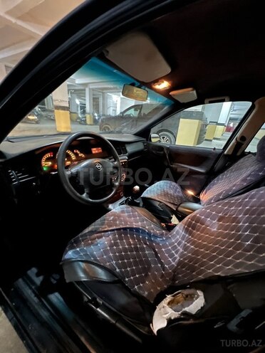 Opel Vectra 1997, 300,000 km - 1.8 l - Bakı