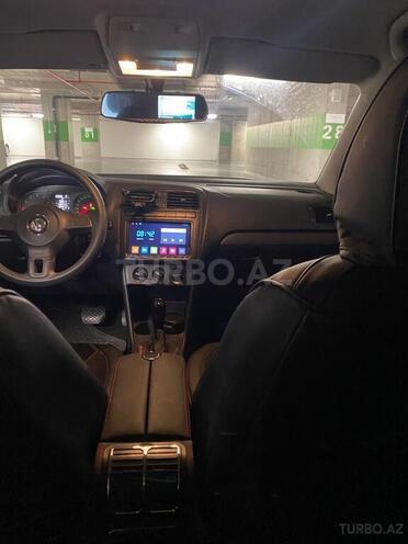 Volkswagen Polo 2015, 269,425 km - 1.6 l - Bakı