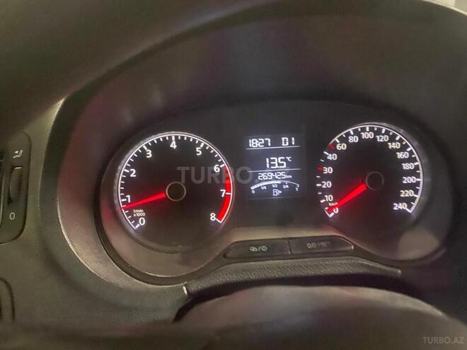 Volkswagen Polo 2015, 269,425 km - 1.6 l - Bakı