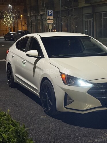 Hyundai Elantra 2019, 115,000 km - 2.0 l - Bakı
