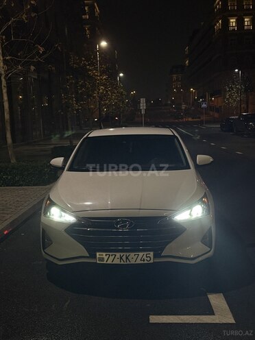 Hyundai Elantra 2019, 115,000 km - 2.0 l - Bakı