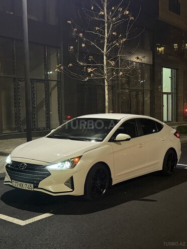 Hyundai Elantra 2019, 115,000 km - 2.0 l - Bakı