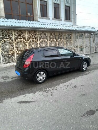 Hyundai i30 2009, 207,000 km - 1.4 l - Quba