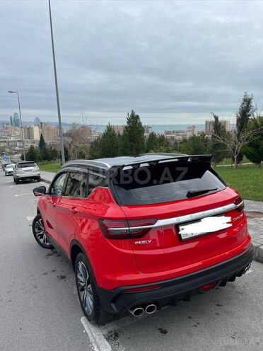 Geely Coolray-6