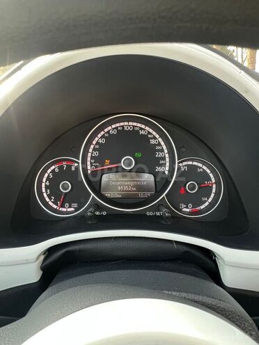 Volkswagen Beetle-7