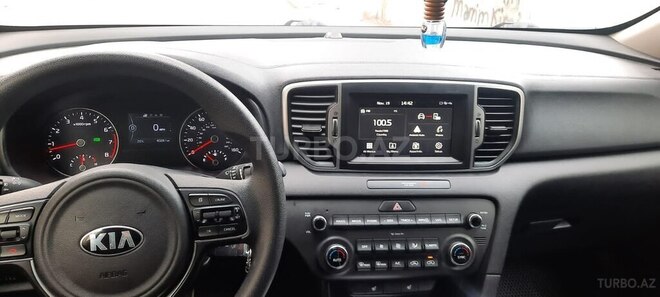 Kia Sportage 2018, 129,000 km - 2.4 л - Sumqayıt