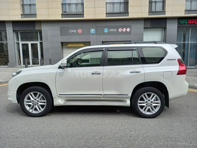 Toyota Land Cruiser Prado-2