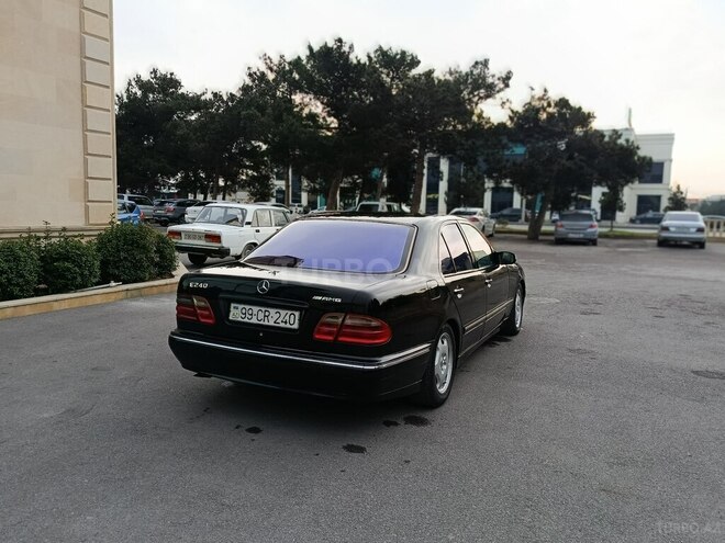 Mercedes E 240 2000, 321,226 km - 2.4 l - Bakı