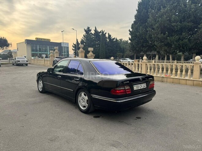 Mercedes E 240 2000, 321,226 km - 2.4 l - Bakı