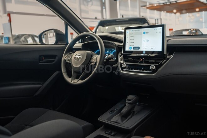 Toyota Corolla Cross 2026, 0 km - 2.0 l - Bakı