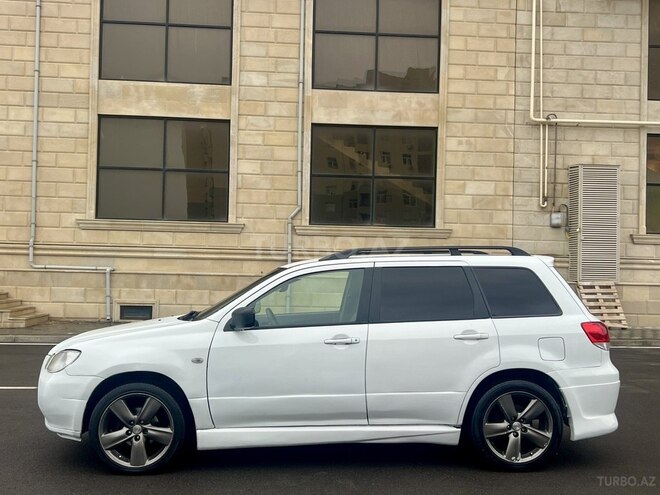 Mitsubishi Airtrek 2002, 284,524 km - 2.0 л - Bakı