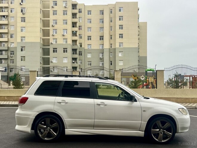 Mitsubishi Airtrek 2002, 284,524 km - 2.0 л - Bakı