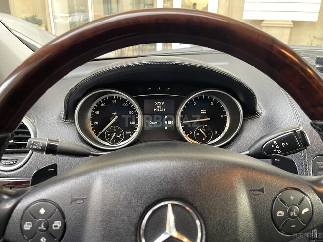Mercedes GL 350 4MATIC 2012, 320,259 km - 3.0 l - Bakı